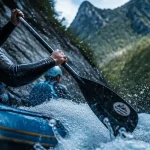 Rafting dans les Pyrénées en raft sur un rapide
