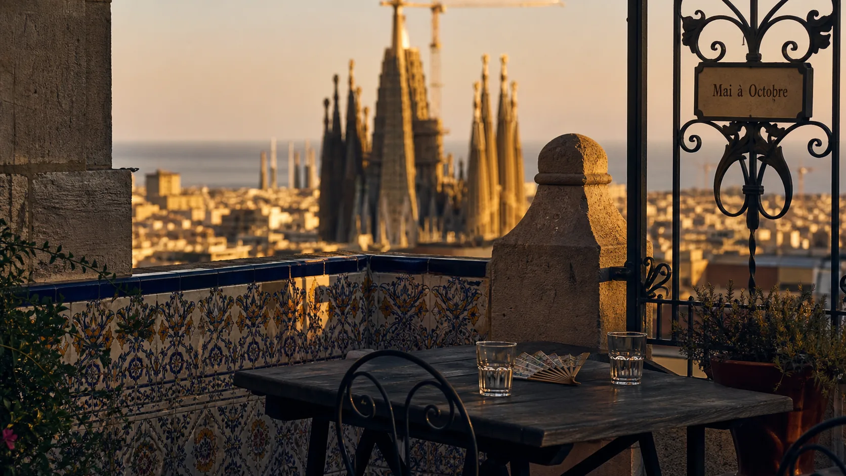 Barcelone quand partir : Mai à octobre, terrasse et Sagrada Família floue