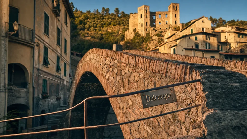 Les plus beaux villages autour de San Remo se jouent entre Dolceacqua, Apricale et Triora